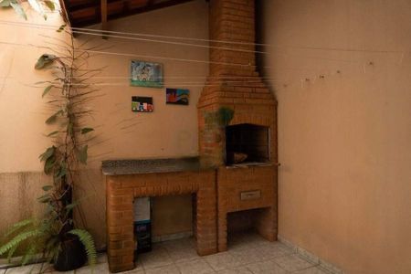Casa à venda com 198m², 3 quartos e 4 vagas