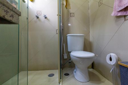 Casa de condomínio à venda com 199m², 3 quartos e 2 vagas Casa de condomínio à venda com 199m², 3 quartos e 2 vagasBanheiro 2