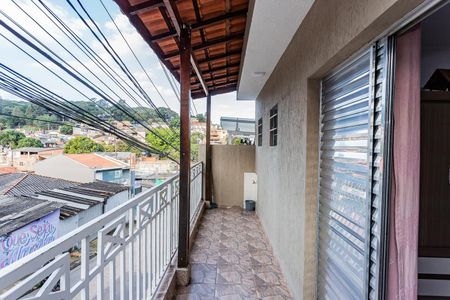 Casa à venda com 91m², 3 quartos e 2 vagas Casa à venda com 91m², 3 quartos e 2 vagasVaranda Quarto 1