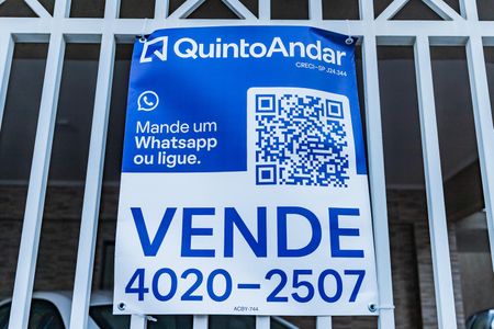 Casa à venda com 91m², 3 quartos e 2 vagas Casa à venda com 91m², 3 quartos e 2 vagasPlaca
