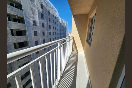 Studio à venda com 28m², 1 quarto e sem vaga Studio à venda com 28m², 1 quarto e sem vagaVaranda