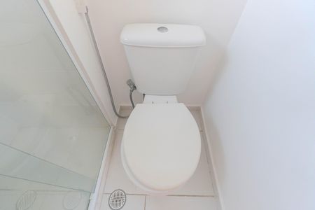 Apartamento à venda com 76m², 2 quartos e 2 vagas Apartamento à venda com 76m², 2 quartos e 2 vagasBanheiro da Suíte 1