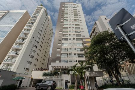 Apartamento à venda com 76m², 2 quartos e 2 vagas Apartamento à venda com 76m², 2 quartos e 2 vagasFachada
