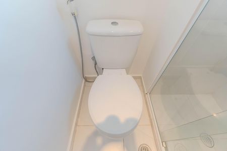Apartamento à venda com 76m², 2 quartos e 2 vagas Apartamento à venda com 76m², 2 quartos e 2 vagasBanheiro
