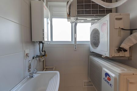 Apartamento à venda com 76m², 2 quartos e 2 vagas Apartamento à venda com 76m², 2 quartos e 2 vagasÁrea de Serviço