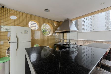 Apartamento à venda com 76m², 2 quartos e 2 vagas Apartamento à venda com 76m², 2 quartos e 2 vagasÁrea comum - Churrasqueira