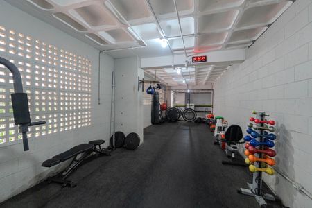 Apartamento à venda com 76m², 2 quartos e 2 vagas Apartamento à venda com 76m², 2 quartos e 2 vagasÁrea comum - Academia