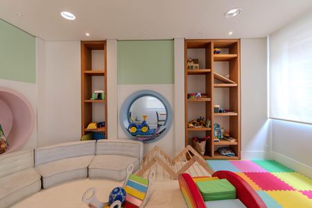 Apartamento à venda com 76m², 2 quartos e 2 vagas Apartamento à venda com 76m², 2 quartos e 2 vagasÁrea comum - Playground