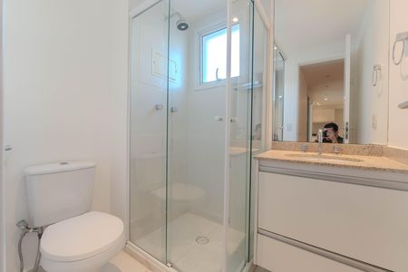 Apartamento à venda com 76m², 2 quartos e 2 vagas Apartamento à venda com 76m², 2 quartos e 2 vagasBanheiro