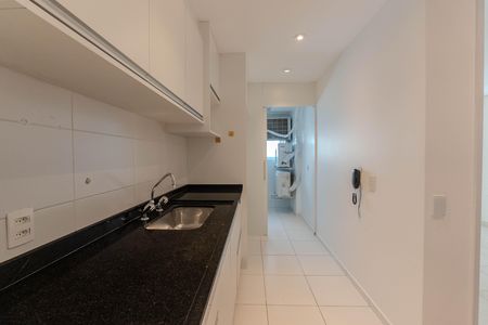 Apartamento à venda com 76m², 2 quartos e 2 vagas Apartamento à venda com 76m², 2 quartos e 2 vagasCozinha