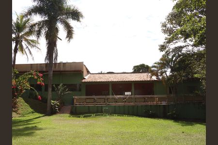 Casa de condomínio à venda com 300m², 3 quartos e 4 vagasfachada da casa