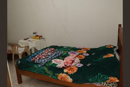 Casa de condomínio à venda com 300m², 3 quartos e 4 vagasquarto