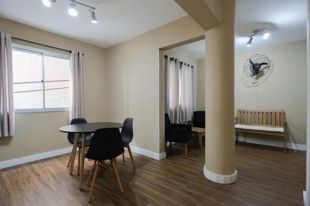 Apartamento para alugar com 46m², 2 quartos e 1 vaga Apartamento para alugar com 46m², 2 quartos e 1 vagaÁrea comum - Co-working