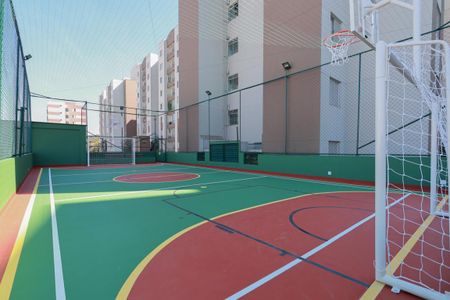 Apartamento para alugar com 46m², 2 quartos e 1 vaga Apartamento para alugar com 46m², 2 quartos e 1 vagaÁrea comum - Quadra esportiva
