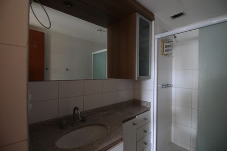 Apartamento à venda com 128m², 3 quartos e 2 vagasBanheiro Social