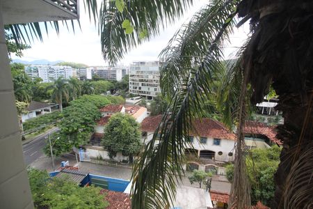 Apartamento à venda com 128m², 3 quartos e 2 vagasQuarto 3 - Vista