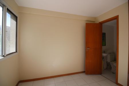 Apartamento à venda com 128m², 3 quartos e 2 vagasQuarto de Serviço