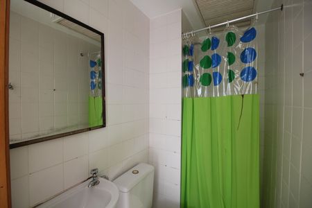 Apartamento à venda com 128m², 3 quartos e 2 vagasBanheiro de Serviço