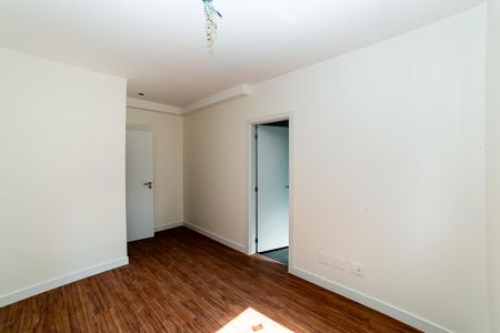 Apartamento à venda com 77m², 2 quartos e 2 vagas Apartamento à venda com 77m², 2 quartos e 2 vagasSuíte 2