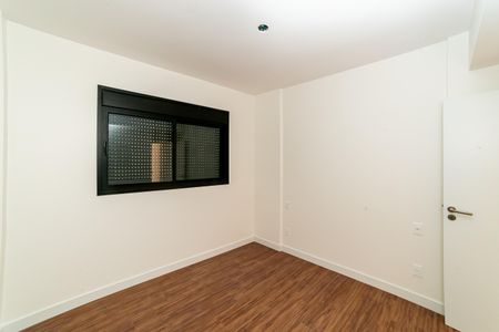 Apartamento à venda com 77m², 2 quartos e 2 vagas Apartamento à venda com 77m², 2 quartos e 2 vagasSuíte 1