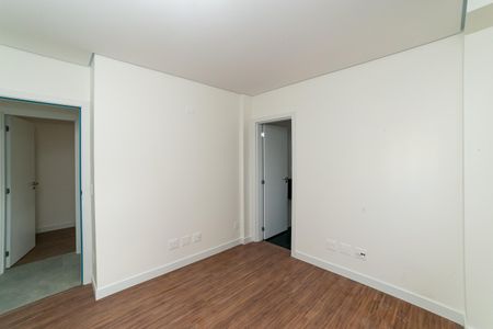 Apartamento à venda com 77m², 2 quartos e 2 vagas Apartamento à venda com 77m², 2 quartos e 2 vagasSuíte 1