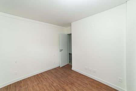 Apartamento à venda com 77m², 2 quartos e 2 vagas Apartamento à venda com 77m², 2 quartos e 2 vagasSuíte 1
