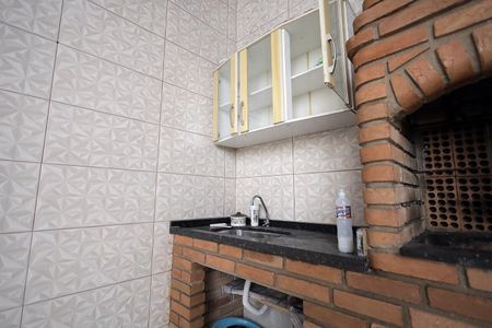Casa à venda com 100m², 2 quartos e 2 vagasÁrea de Serviço e Churrasqueira