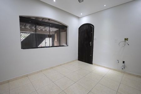 Sala de casa à venda com 2 quartos, 100m² em Jardim Santo André, Santo André