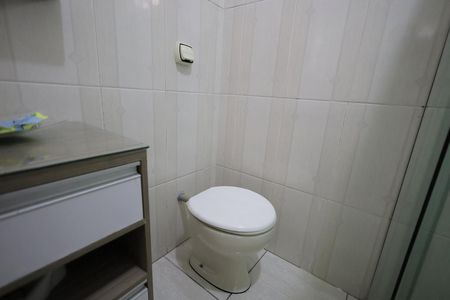 Casa à venda com 100m², 2 quartos e 2 vagasBanheiro