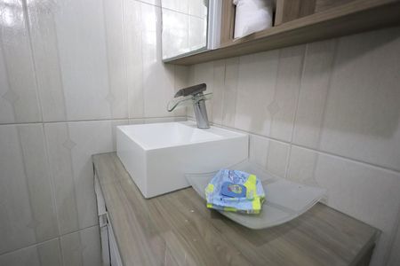 Casa à venda com 100m², 2 quartos e 2 vagasBanheiro