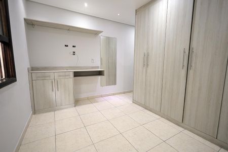 Casa à venda com 100m², 2 quartos e 2 vagasQuarto 2
