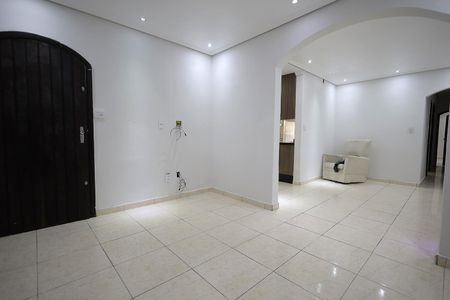 Sala de casa à venda com 2 quartos, 100m² em Jardim Santo André, Santo André