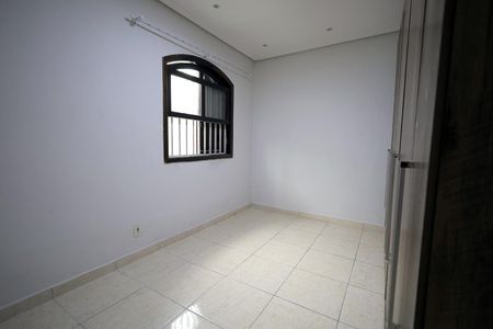 Casa à venda com 100m², 2 quartos e 2 vagasQuarto 1