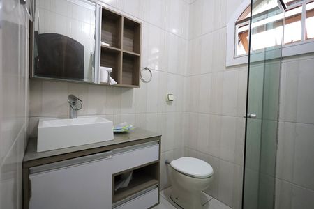 Casa à venda com 100m², 2 quartos e 2 vagasBanheiro