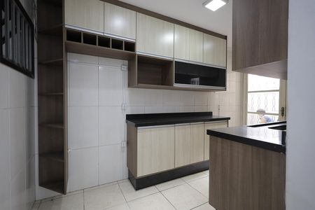 Casa à venda com 100m², 2 quartos e 2 vagasCozinha