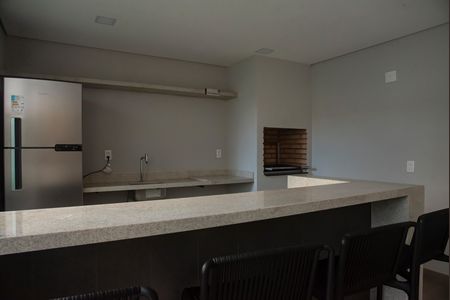 Apartamento para alugar com 39m², 2 quartos e sem vagaÁrea comum - Churrasqueira