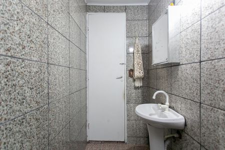 Apartamento à venda com 54m², 2 quartos e 1 vagaBanheiro 