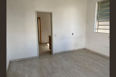 Casa para alugar com 3 quartos, 150m² em Campo Grande, Rio de Janeiro