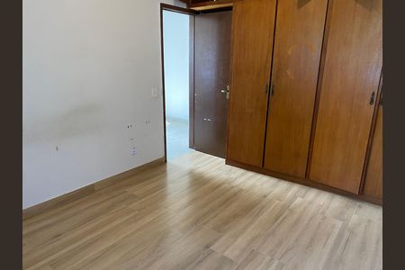 Casa para alugar com 150m², 3 quartos e 2 vagas