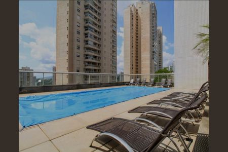 Apartamento à venda com 95m², 3 quartos e 2 vagas Apartamento à venda com 95m², 3 quartos e 2 vagasPiscina