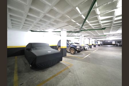 Apartamento à venda com 95m², 3 quartos e 2 vagas Apartamento à venda com 95m², 3 quartos e 2 vagasGaragem