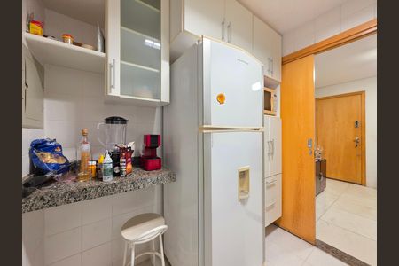 Apartamento à venda com 95m², 3 quartos e 2 vagas Apartamento à venda com 95m², 3 quartos e 2 vagasCozinha