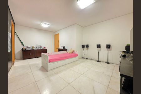 Apartamento à venda com 95m², 3 quartos e 2 vagas Apartamento à venda com 95m², 3 quartos e 2 vagasSala