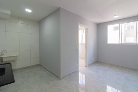 Apartamento para alugar com 37m², 2 quartos e sem vaga Apartamento para alugar com 37m², 2 quartos e sem vagaSala - Cozinha