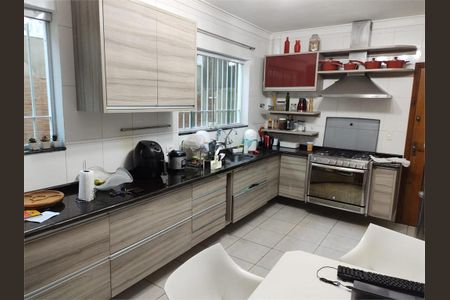 Casa à venda com 3 quartos, 234m² em Chácara Inglesa, São Paulo