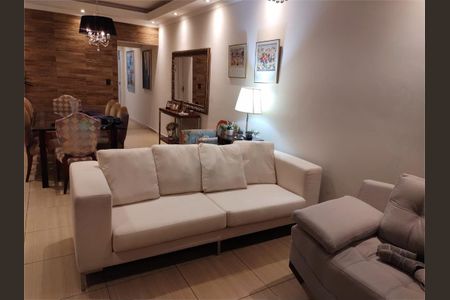 Casa à venda com 3 quartos, 234m² em Chácara Inglesa, São Paulo