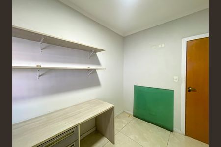 Quarto 1 de casa à venda com 3 quartos, 400m² em Vila Medeiros, São Paulo