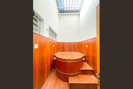 Casa à venda com 400m², 3 quartos e 8 vagasJacuzzi