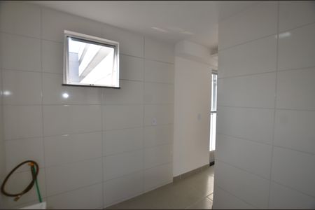 Apartamento para alugar com 45m², 2 quartos e sem vagaCozinha com Area de Serviço