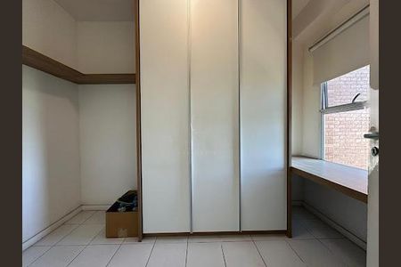 Apartamento à venda com 99m², 2 quartos e 1 vaga